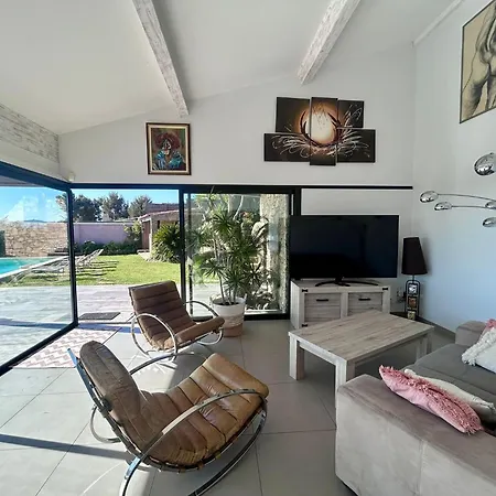 La Maison Du Poete Villa *