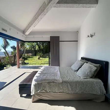 Villa La Maison Du Poete *